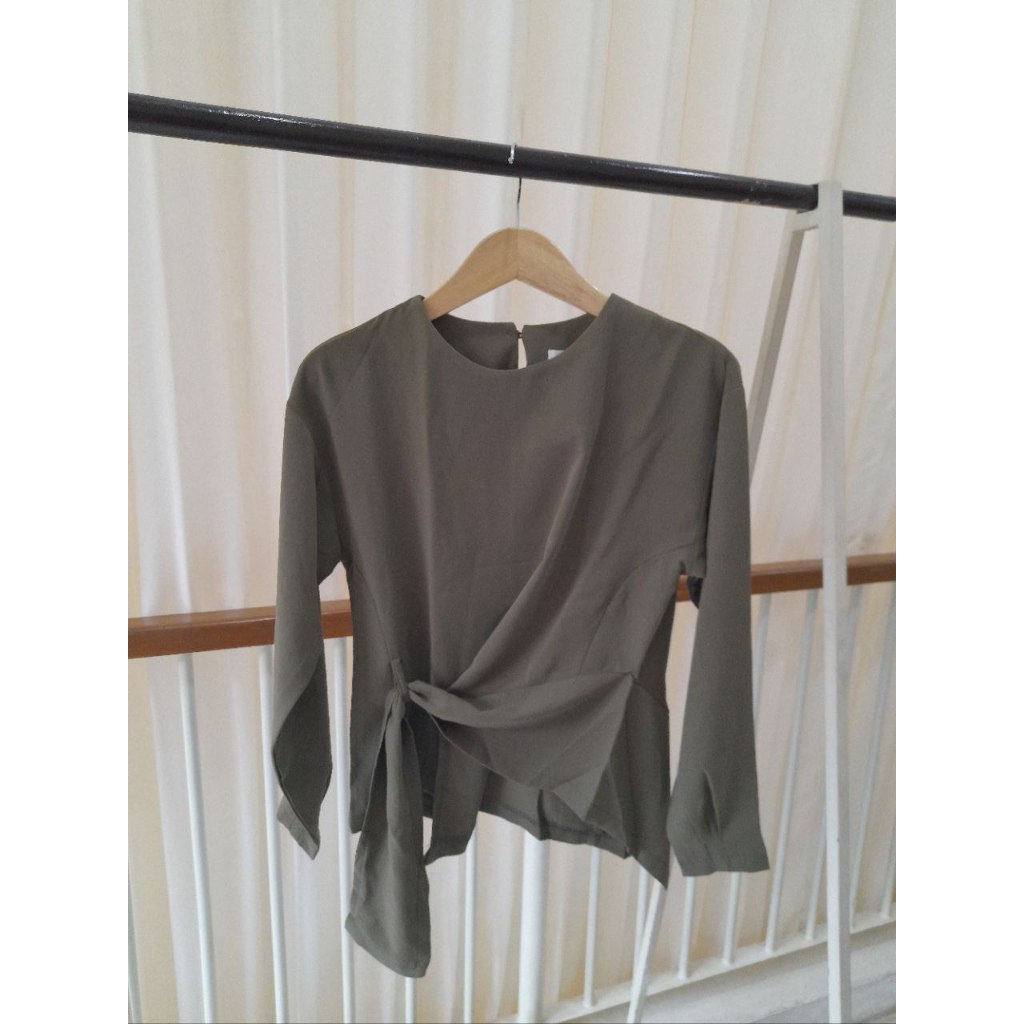 Krystal Blouse (Olive Green)