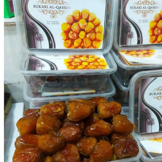 

STAR Kurma Sukari 1 kg Kurma Basah Enak Oleh Oleh Haji dan Umroh