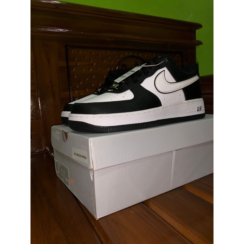 Nike af 1 low white black panda