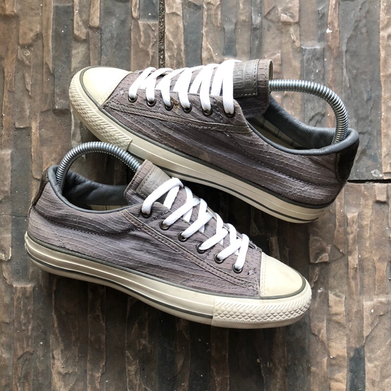 Converse low x john varvatos