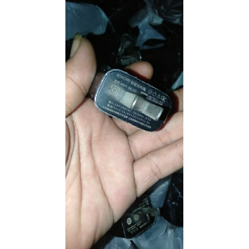 Adaptor Batok Charger Original Xiaomi 2A 9V Fast charging Colokan pipih