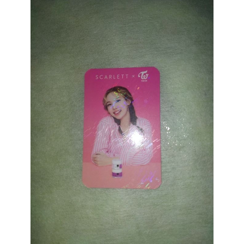 PC TWICE X SCARLETT NAYEON + Postcard