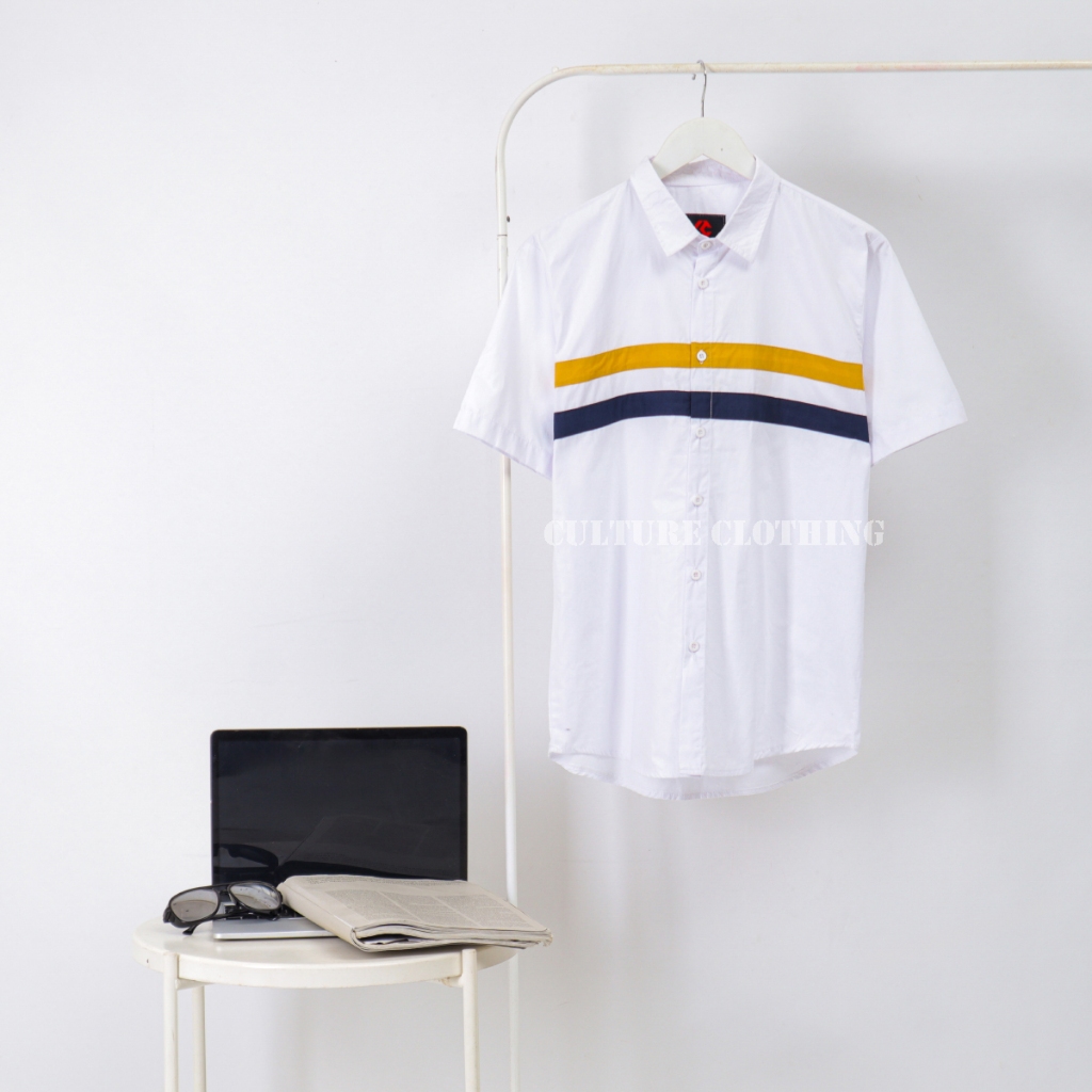 Kemeja Pria Polos Lengan Pendek FOLKA Putih Kemeja Basic Gentleman Cotton Tebal 100% Distro Cowok