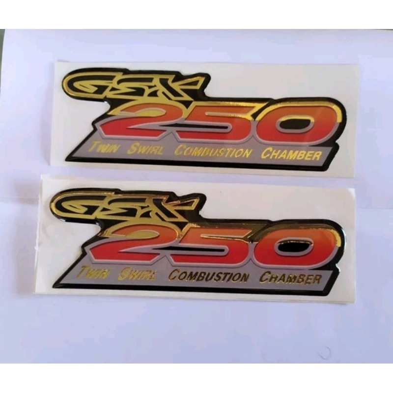 1 pasang stiker gsx 250 tutup aki thunder 250