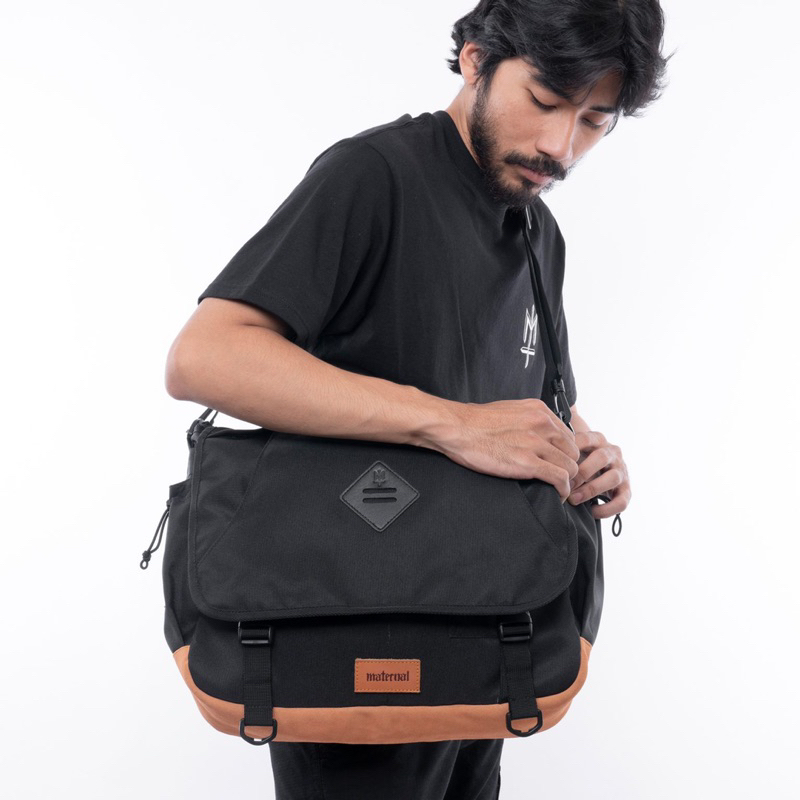 CRASTIE | duffel bag maternal disaster -saintnister