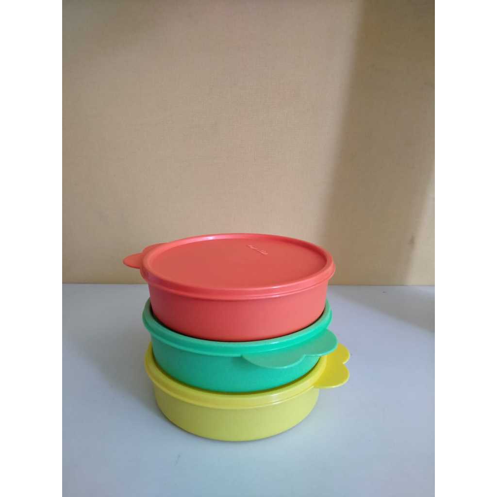 TUPPERWARE - CEREAL BOWL