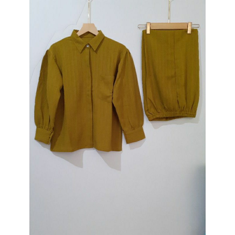 Setelan Celana Crinkle