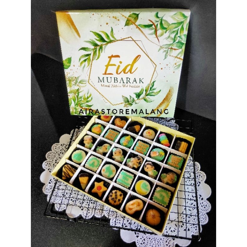 

Coklat Hampers Lebaran 30 Sekat