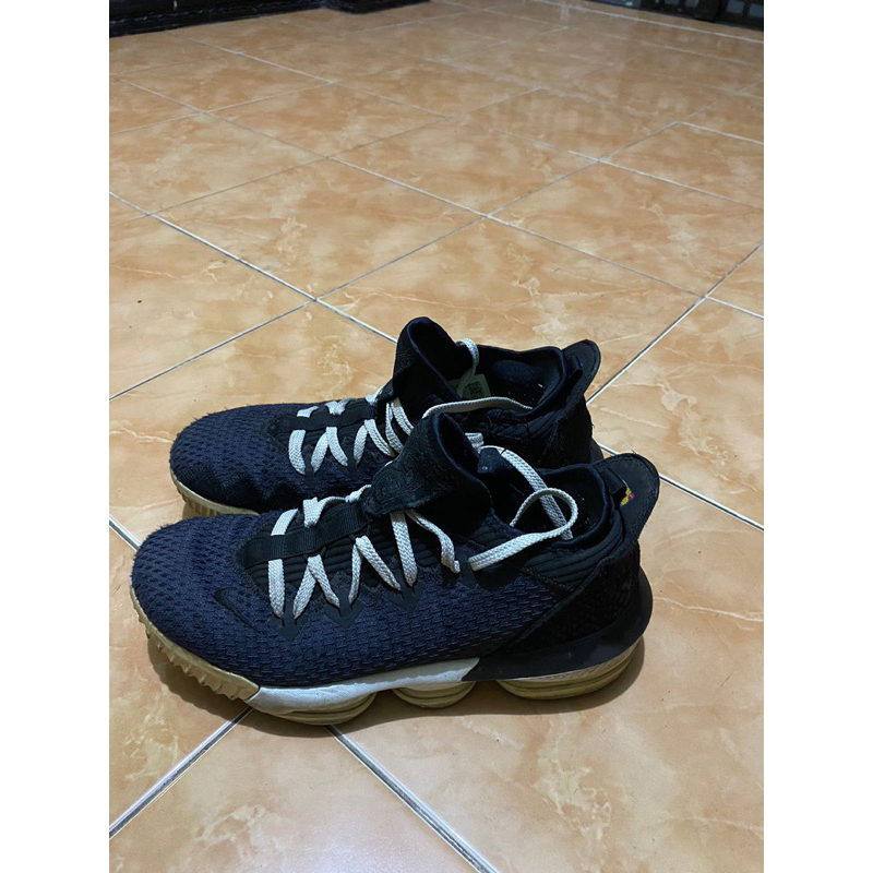 Sepatu Nike Lebron16 Original (BEKAS)