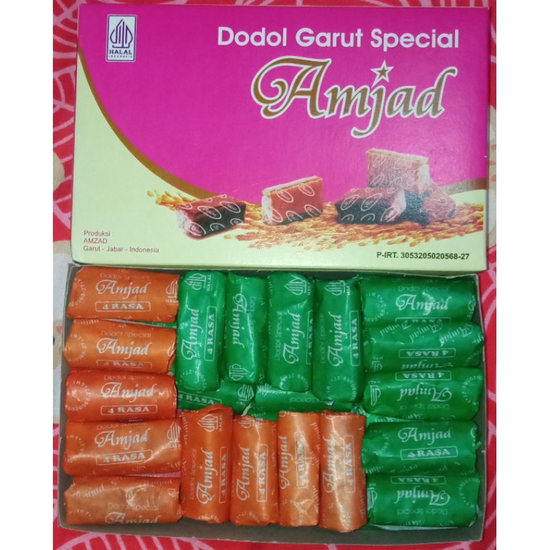 

Dodol garut Rasa Durian mix Pandan 250 gr (oleh-oleh khas garut)