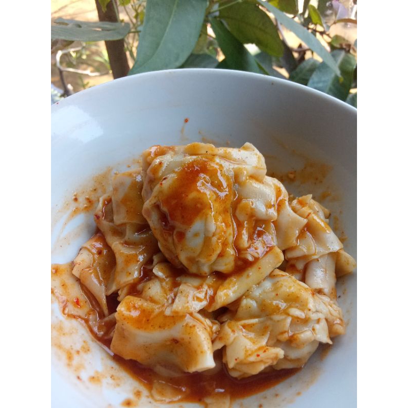 

Wonton Kering Chili oil | Frozen food