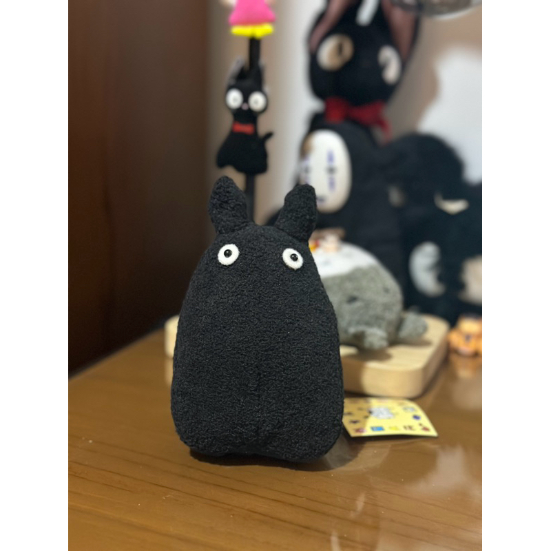 RARE Totoro Hitam Museo D’arte Ghibli