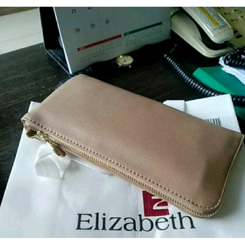 dompet wanita merk Elizabeth