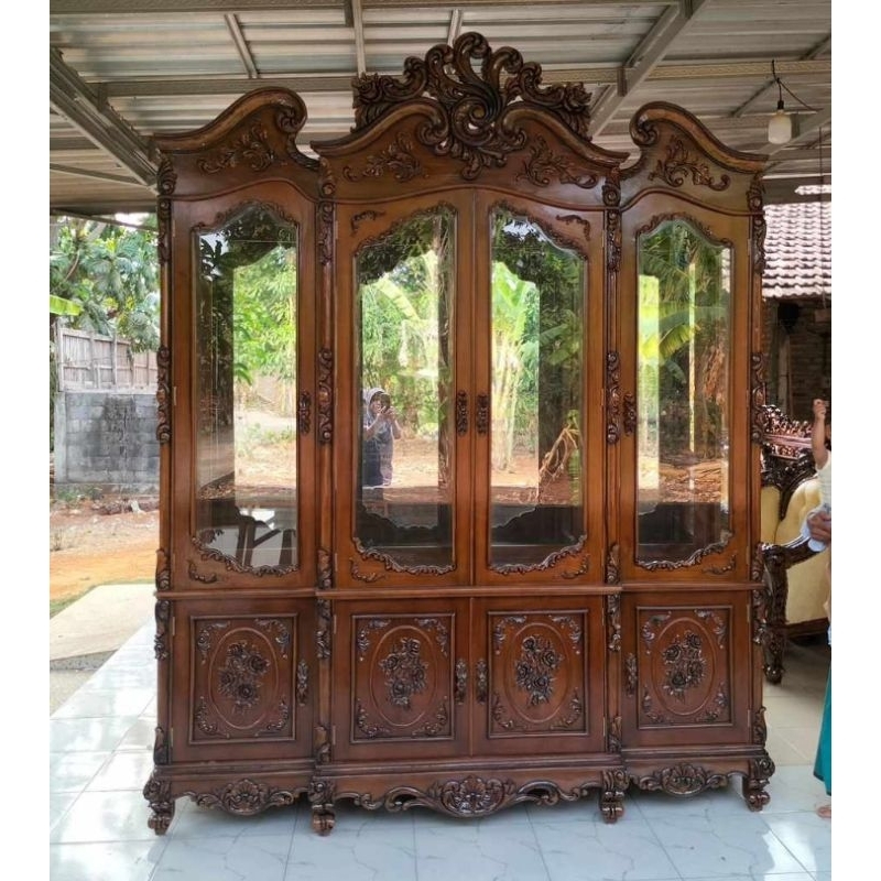 lemari pajangan pintu 4 kaca/bufet pajangan pintu kaca kayu jati/furniture mebel jati Jepara/bufet h