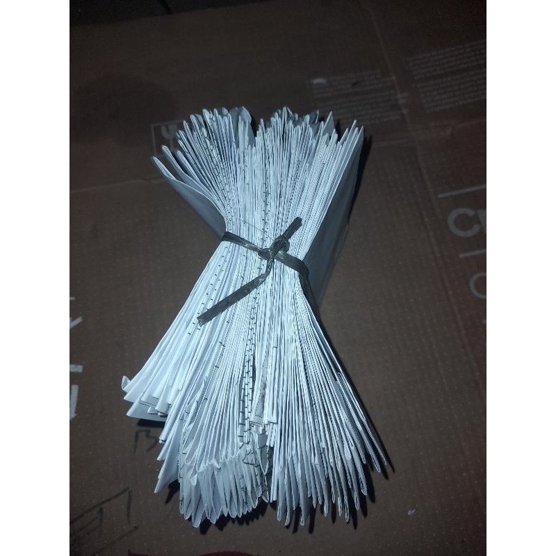 

kertas girengan isi 80