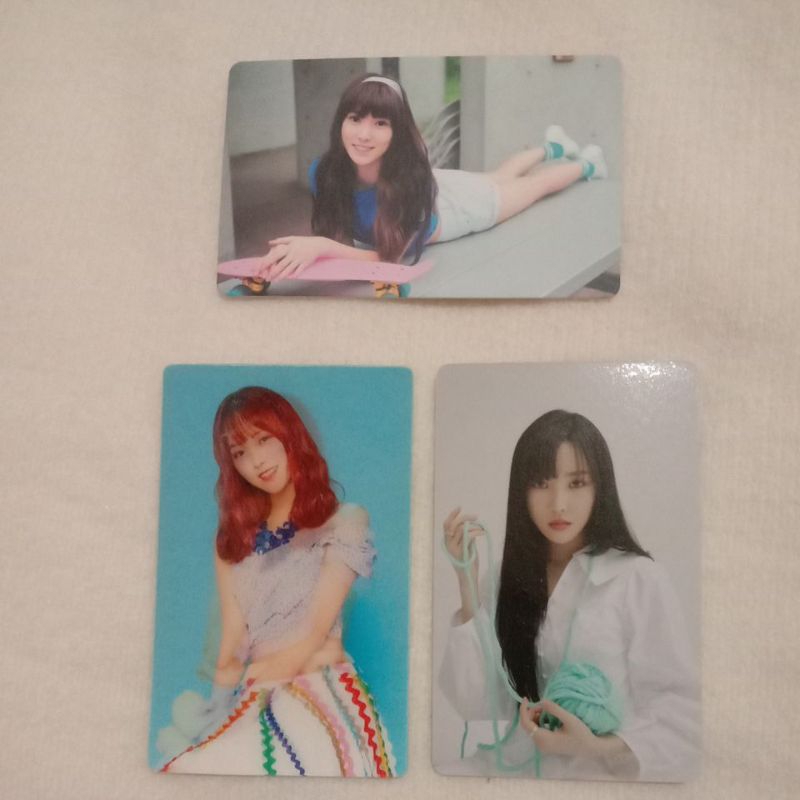 Official Photocard Gfriend Yuju LOL LABYRINTH BUDDY FANCLUB