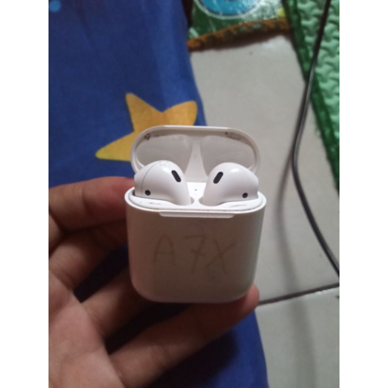Airpods with case Second Original