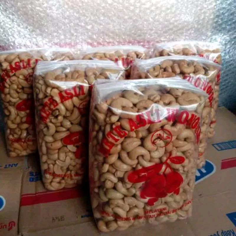 

PROMO Kacang mete goreng asli wonogiri fresh matang kemasan 1kg