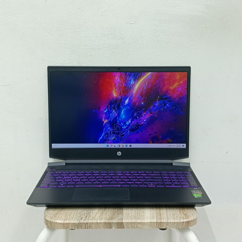 laptop hp pavilion gaming amd Ryzen 7-3750H GTX 1660 Ti ram 16gb/SSD 512gb fhd ips