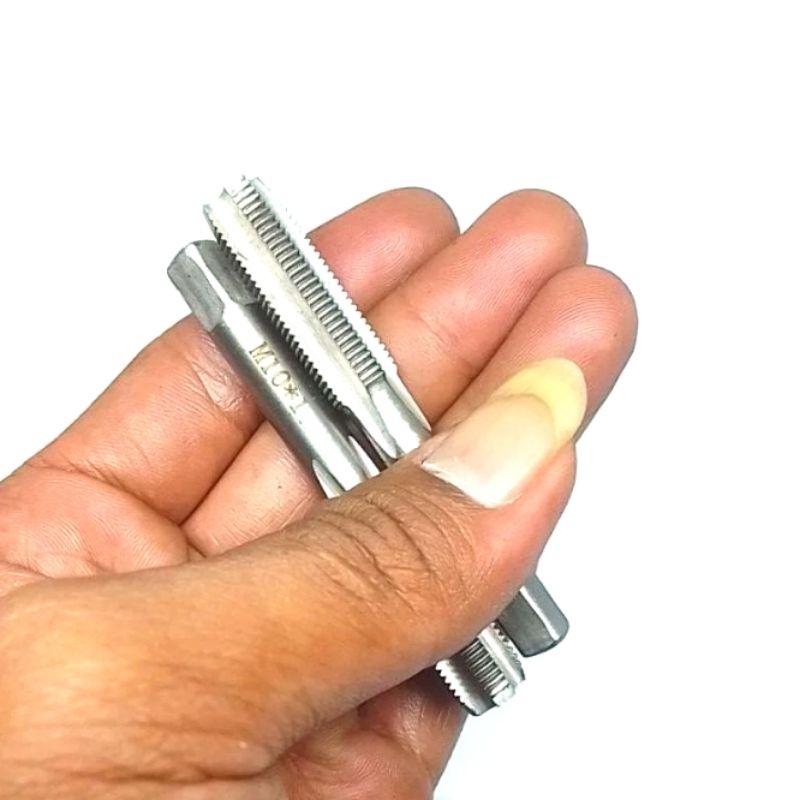 Tap Hand Tap.Tap Drat Lubang Busi Motor Bebek Matic Jupiter dll. M10×1 hss baru