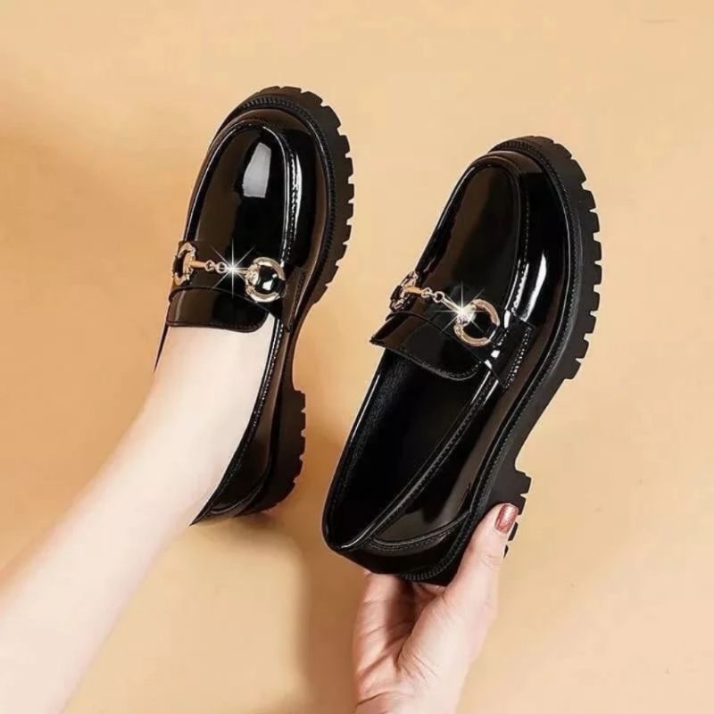 Cuci Gudang Sepatu Docmart Wanita Hitam Glosy Sepatu Kasual Import Premium Sepatu Flat Loafers Kulit
