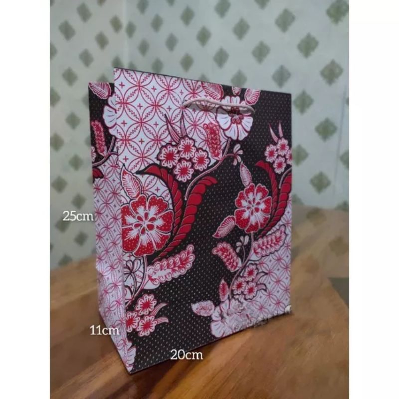 

Paperbag Kertas Uk. 25*11*20 | Tas Kado