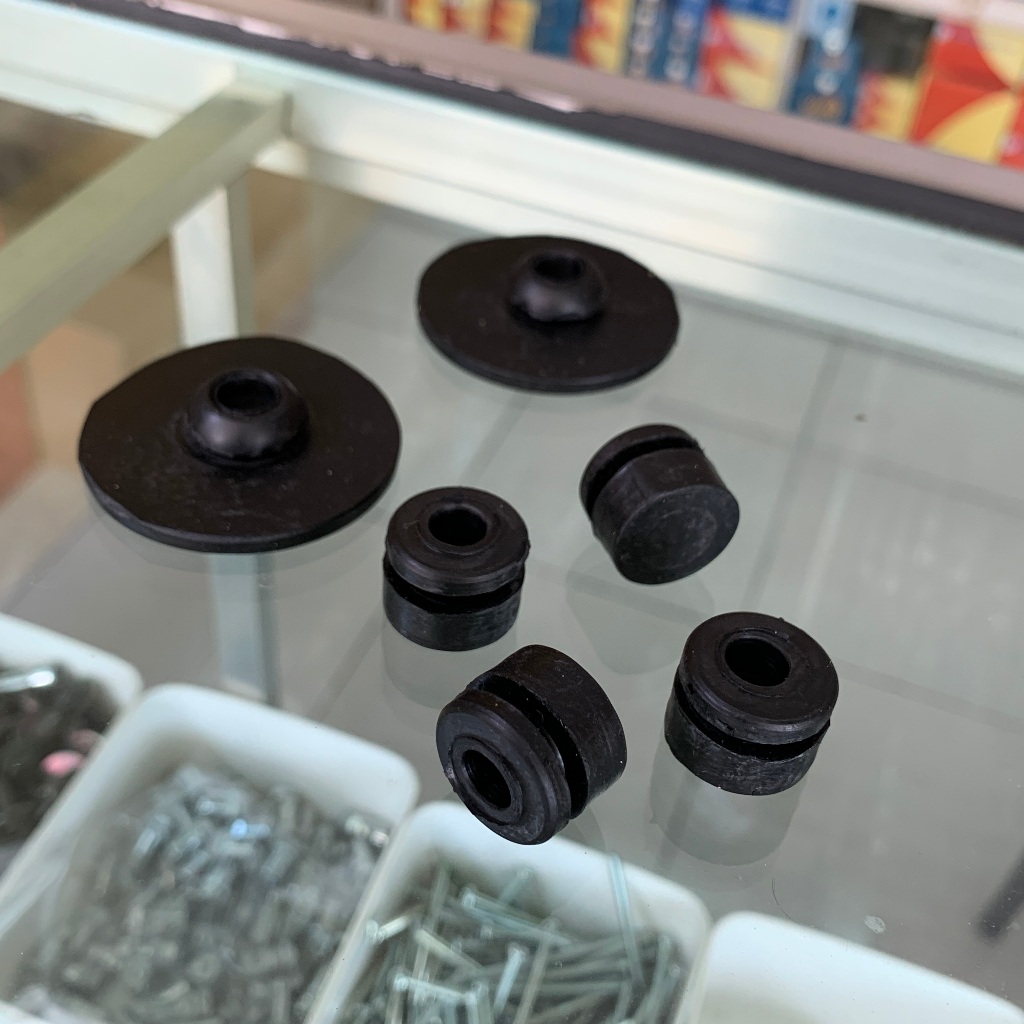 KARET TATAKAN DUDUKAN ACCU VESPA karet aki vespa karet accu vespa