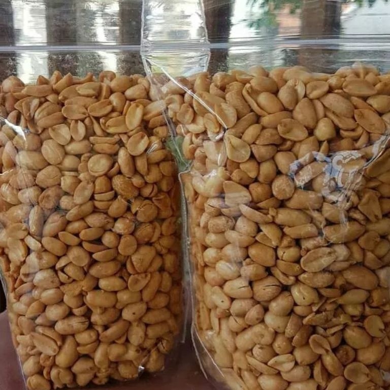 

PROMO ALE Kacang Goreng Bawang Gurih daun Jeruk Kemasan Pouch 1kg