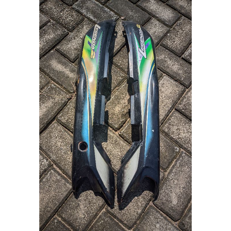 cover body/body belakang legenda original