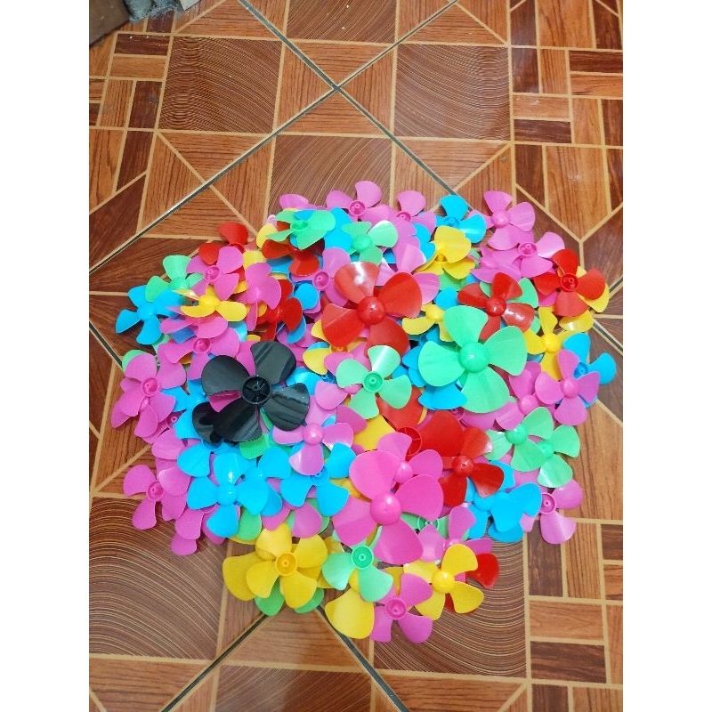 Baling baling mainan Layang-layang