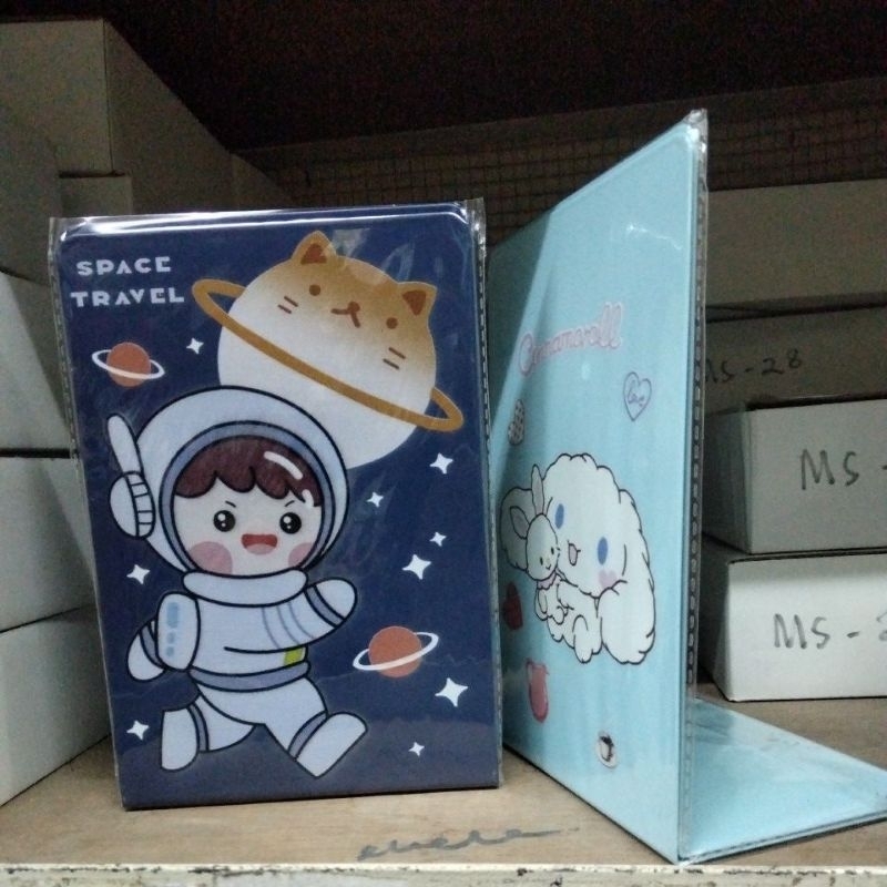 

PENYANGGA BUKU/SANDARAN BUKU/BOOK END FANCY (1PASANG)