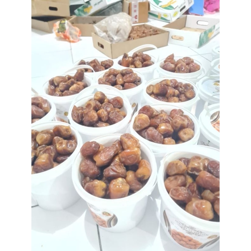 

Sukari Ember Premium/Kurma Raja/Hampers Puasa