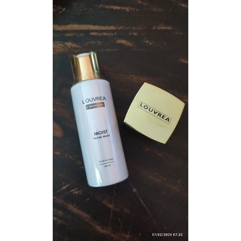 Louvrea krim siang dan sabun/Louvrea Daycream & facial wash