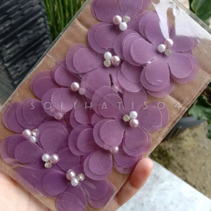 Aplikasi bunga solder/bunga organza 3D