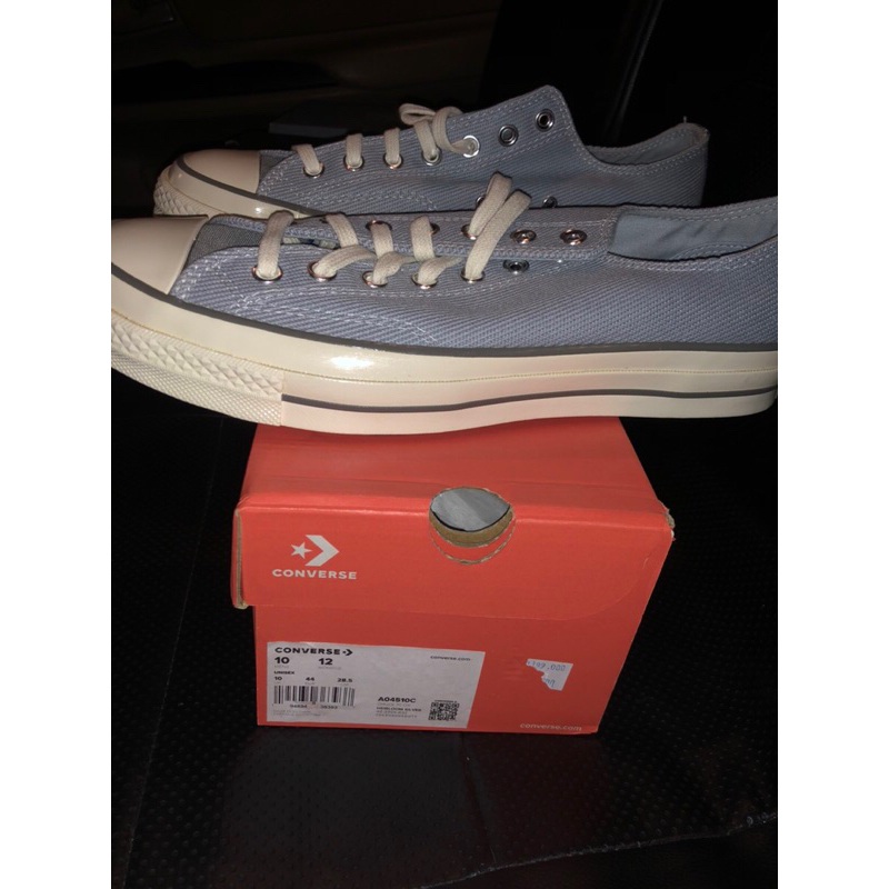 Sepatu Pria Converse Chuck 70 Ox Heirloom Silver Ukuran 44