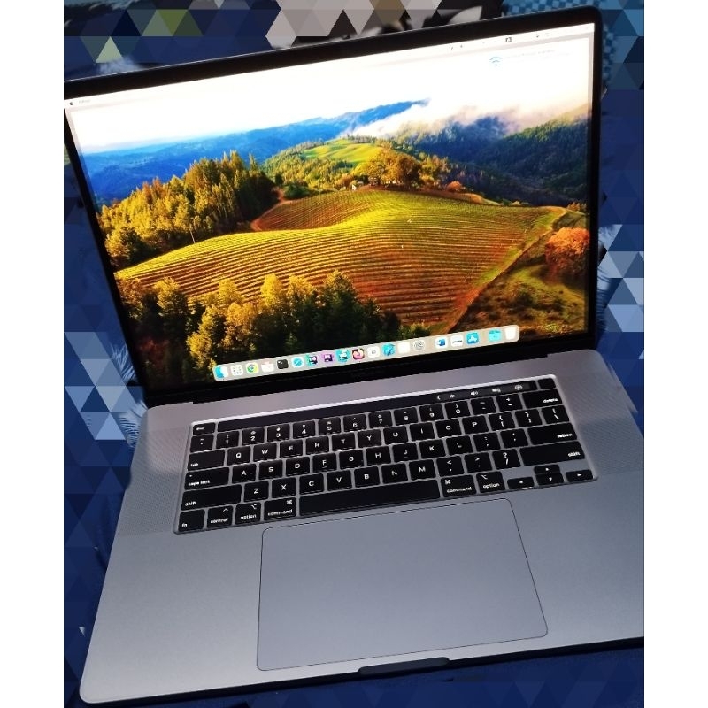 (Second) Macbook Pro 2019 Core i9 16 Inch RAM 16 GB /storage 1 TB Second