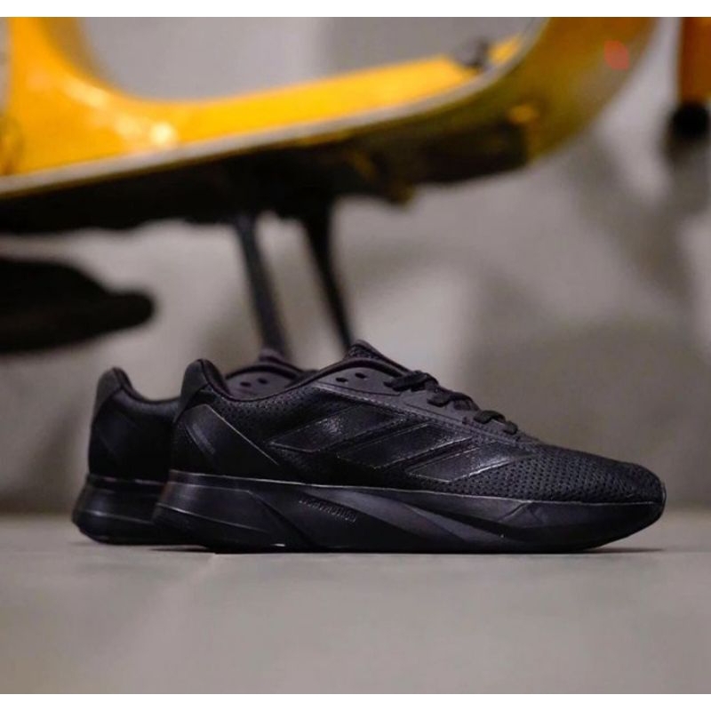 Sepatu Running Pria Adds Duramo SL Full Black
