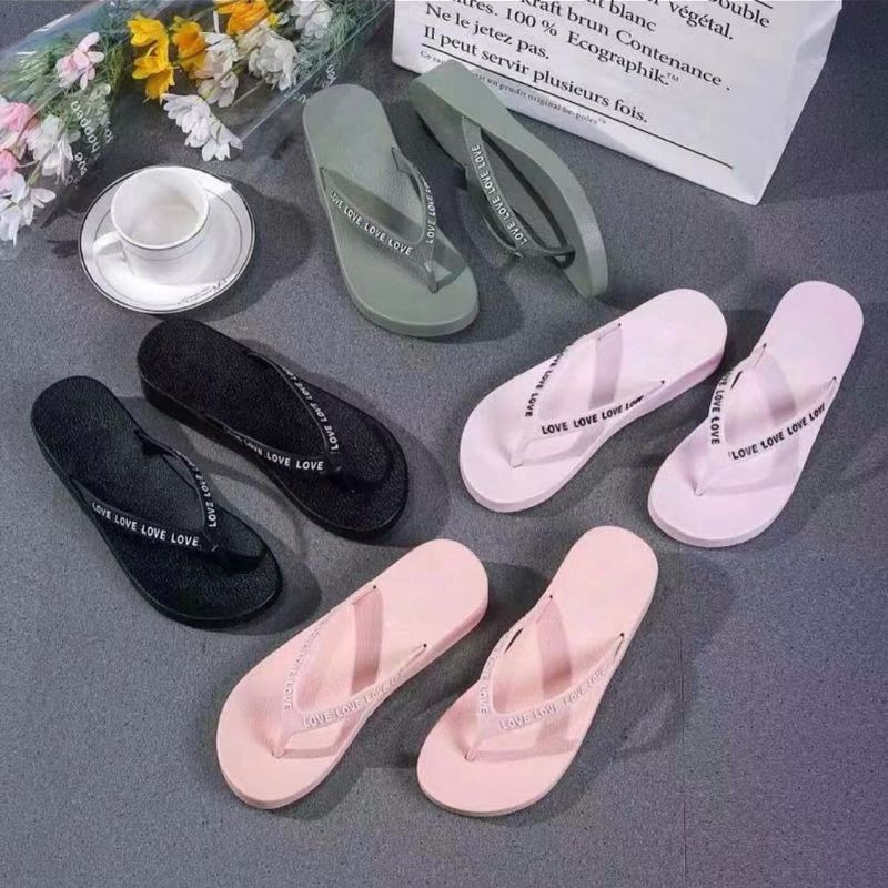 Jepit Love Sandal Wedges Karet Wanita Summer New Thick Slippers Female Summer Soft Bottom Indoor Mut