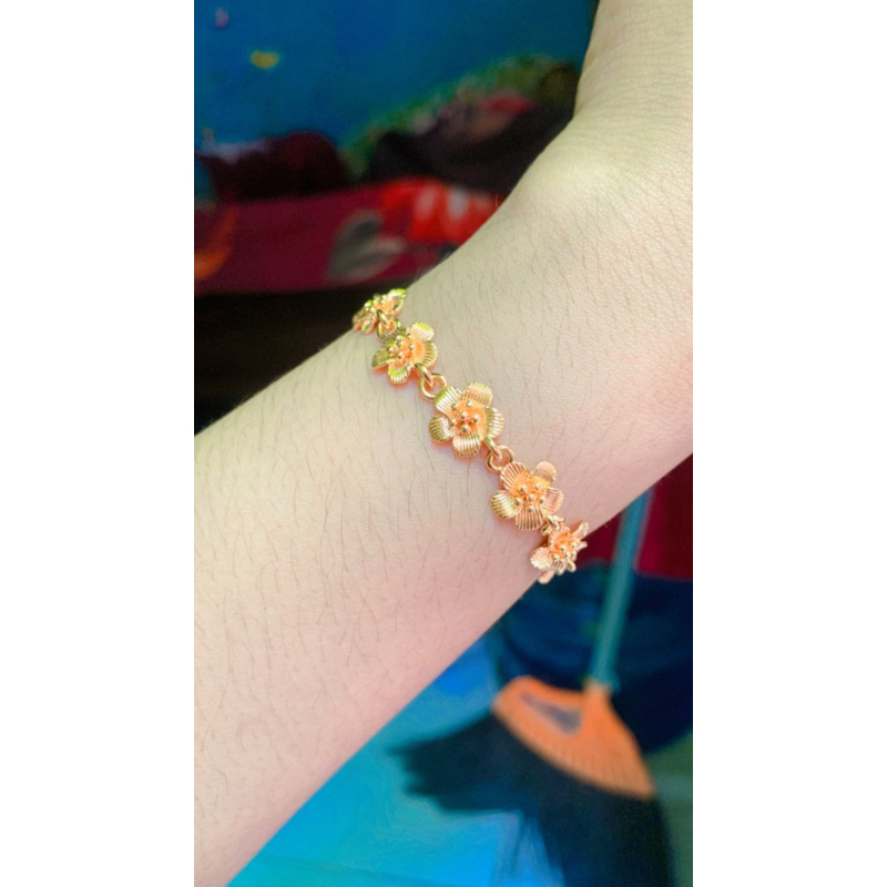 gelang bunga mawar Gold