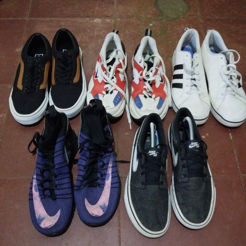 Paket usaha sepatu second