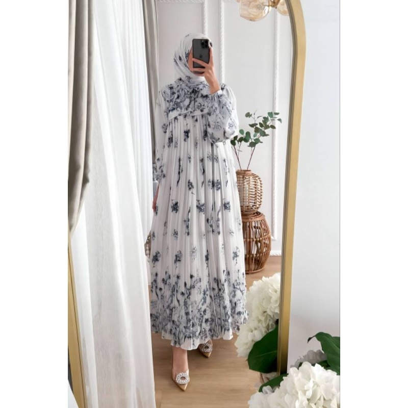 Zumaira Plisket Dress Set Hijab