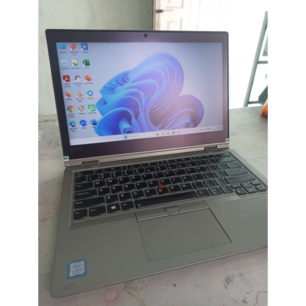 Laptop Lenovo Yoga L380