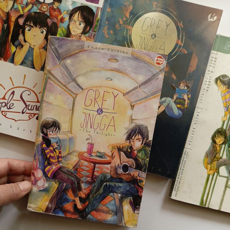 sweta kartika : grey & jingga