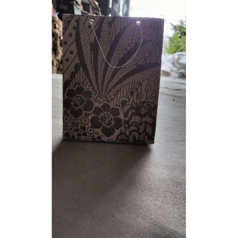 

paper bag kecil isi 50 biji