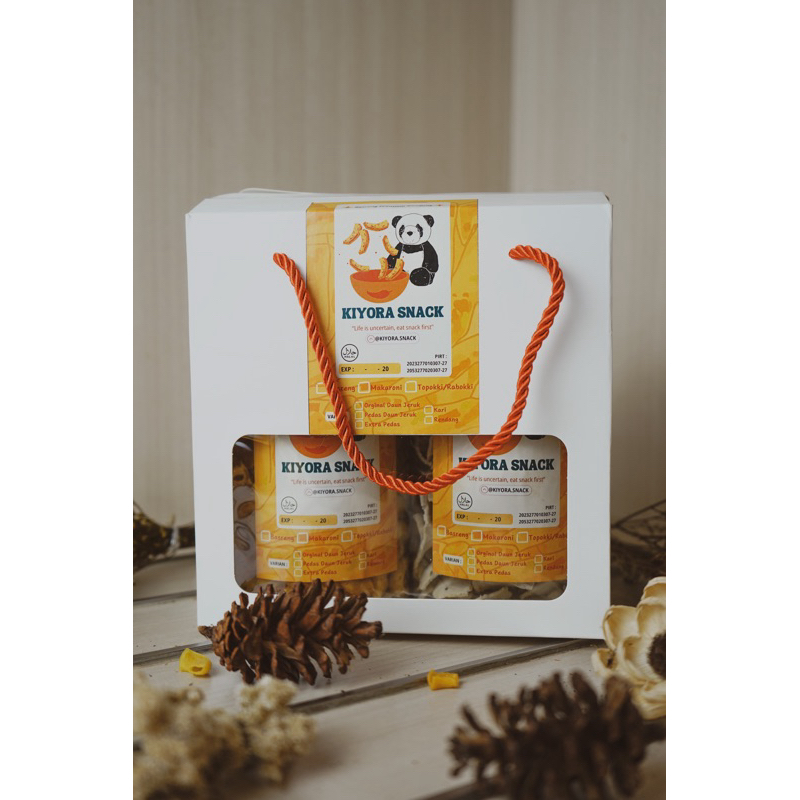 

Hampers Basreng/Makaroni isi 2 Toples