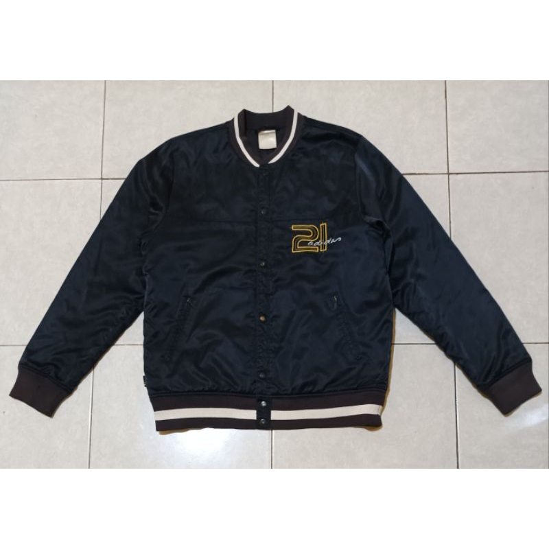 Jaket Varsity Adidas