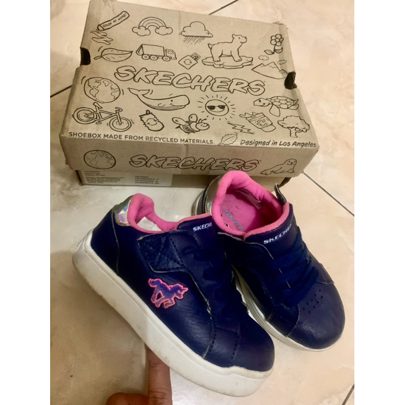 Sepatu Anak - Skechers Original Lil Unicorn (Preloved)