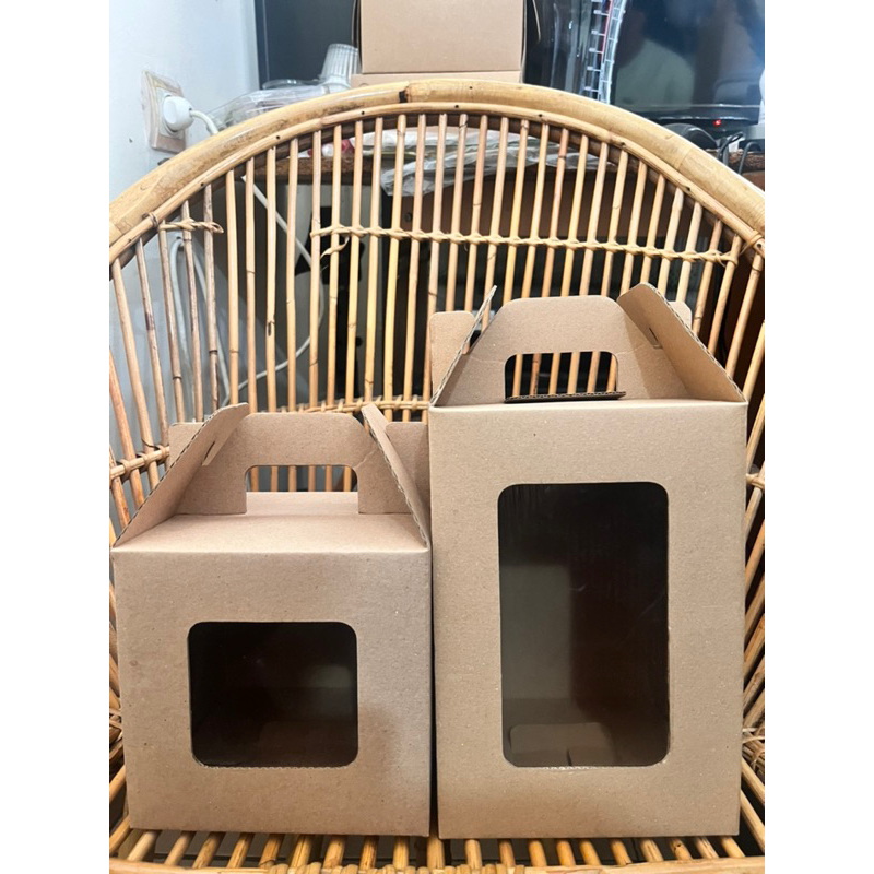 

GABLE BOX PREMIUM HAMPERS LEBARAN 14x14x14 / 14,7x14,7x21