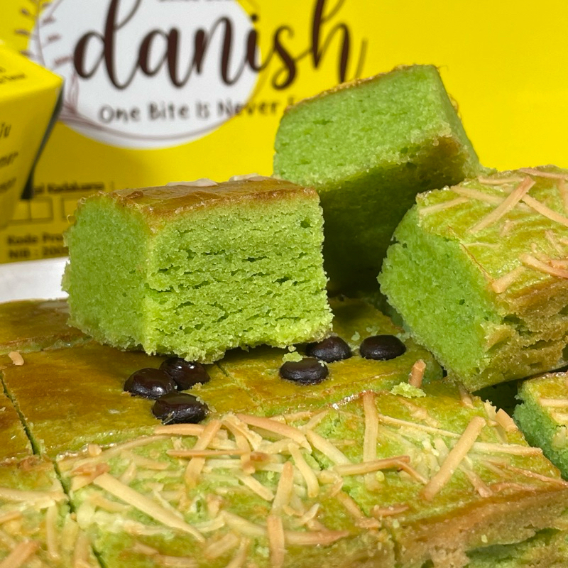 

Danish Lekker Holland Pandan / Boterkoek 20x10 Panggang Wangi Butter-Pandan by danishdapurcake