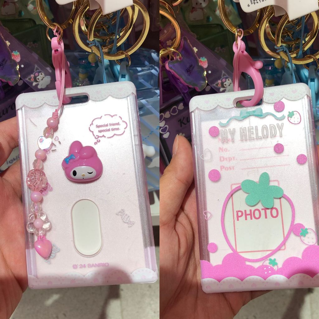 

gantungan name tag akrilik MINISO